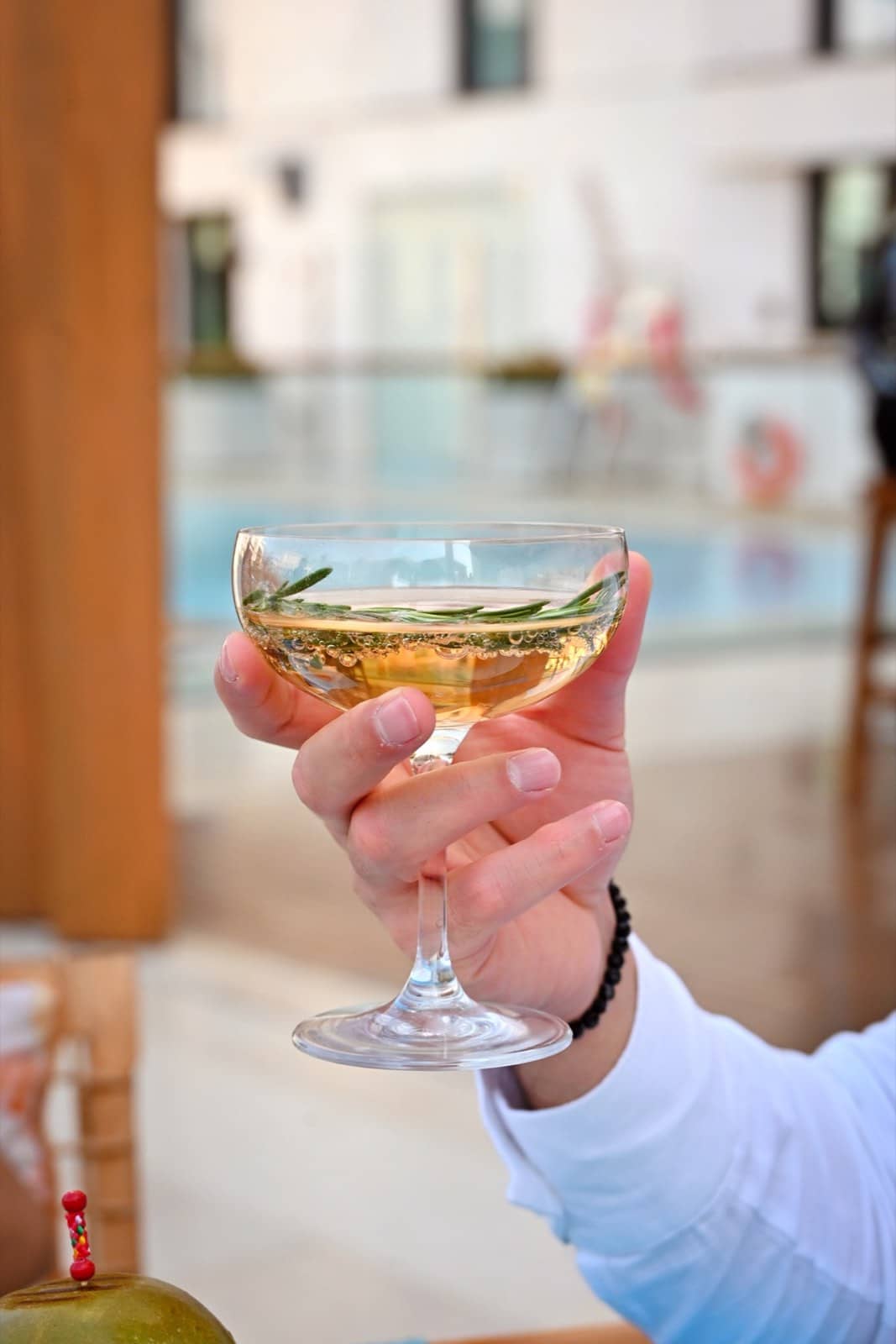 Lifestyle & Drinks · 03