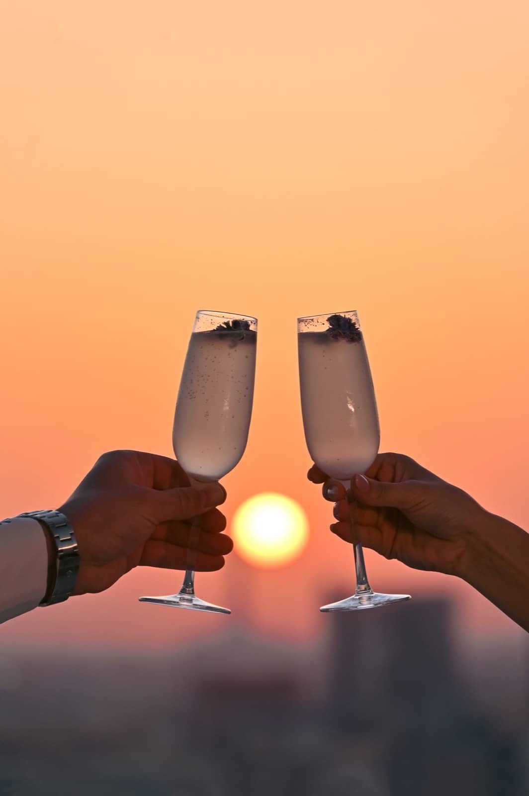 Lifestyle & Drinks · 12